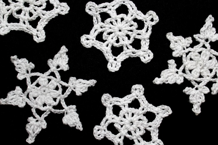 free crochet snowflake patterns Snowflake Ornament