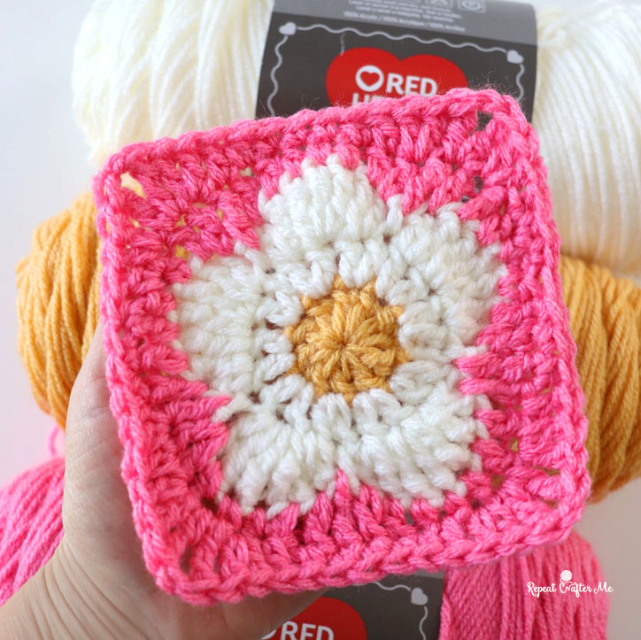5 petal daisy free crochet flower patterns square